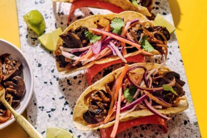 Denver officials defend pouring bleach on unlicensed taco vendor's food