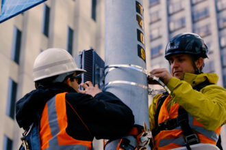 EchoStar wireless spectrum quickly put to use by AT&T