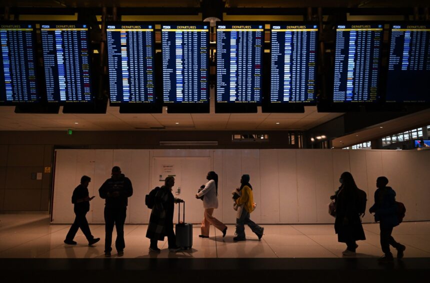 Nearly 300 flights delayed, handful canceled at DIA