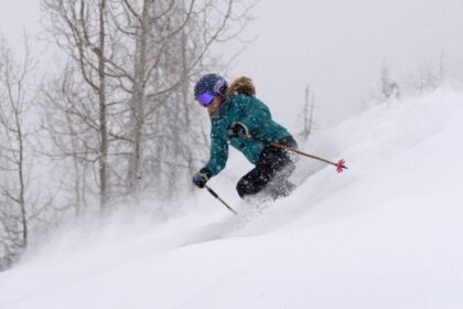 Colorado snow storm hits snow-starved ski resorts