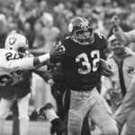 December 23, Franco Harris makes the ‘Immaculate Reception’