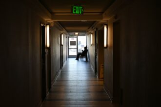 Denver approves contract with nonprofit to run homeless shelter