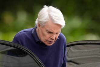 Ex-Abercrombie & Fitch CEO Fit To Stand Trial For Sex Trafficking