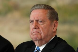 Jeffrey R. Holland, Next In Line To Lead Church Of Jesus Christ Of Latter-Day Saints, Dies At 85