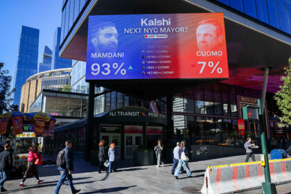 Kalshi makes move to court crypto traders with tokenized betting contracts