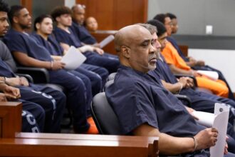 Man Accused Of 1996 Tupac Shakur Killing Seeks To Suppress Evidence