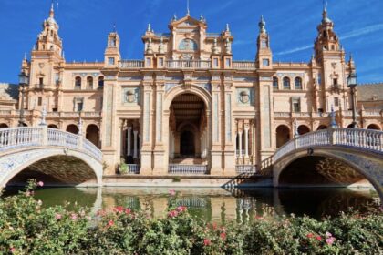 7 Destinations You Should Not Visit This Spring According To Travel Experts