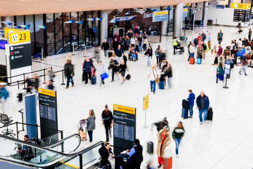 Denver airport sees 100 flights canceled, delayed Monday due to storm