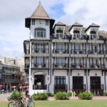 Pearl Hotel in town center of Rosemary Beach