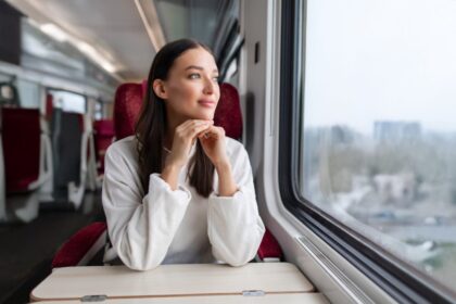 New High-Speed Train Will Link 2 Major Southern Cities In 90 Minutes (1)