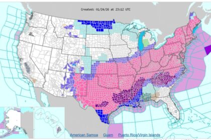 Real-Time Photo Reports from the U.S. Snowstorm