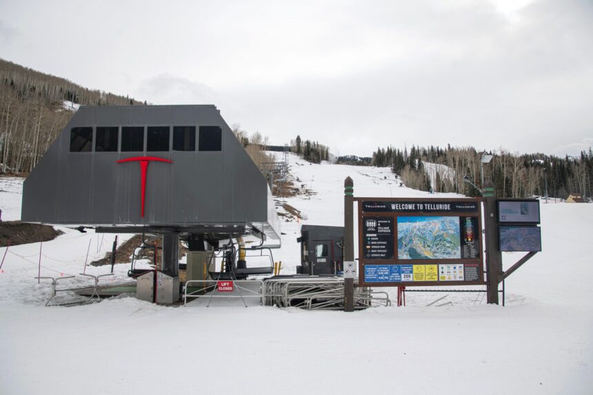 Telluride Ski resort to reopening as patrollers strike continues