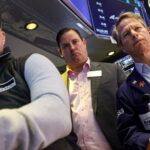 There's better way to beat S&P 500 than looking for homerun stocks