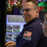 U.S. stocks show little reaction to Trump's extraordinary Venezuela action. Why investors see a bull case