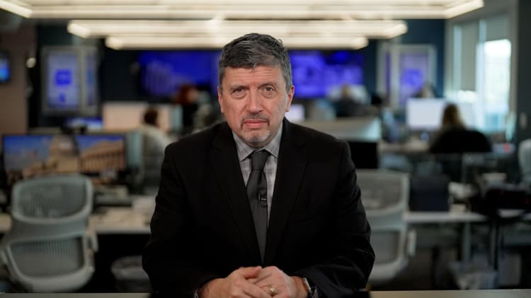 Who is Kevin Warsh? Trump’s pick to lead the Federal Reserve