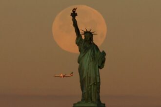 Wolf Moon 2026 Arrives Tonight Photos From Around the US and Europe