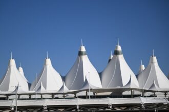 Denver breaks heat record at airport on Sunday