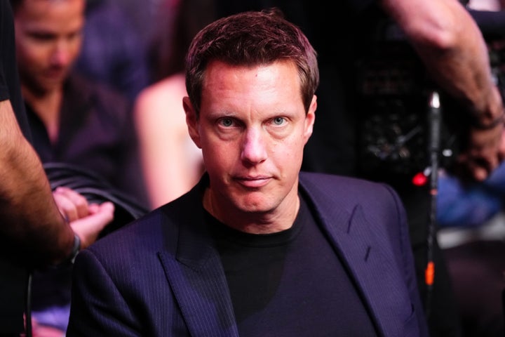 Warner Bros Rejects Paramount's Latest Offer, But Gives Studio A Week To Negotiate Better Deal