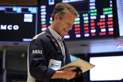 We just got reasons to love these 2 portfolio stocks even more