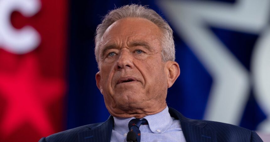 'Asinine BS': RFK Jr. Blasted Over This 'Genuinely Crazy' Trump Claim