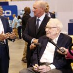 Berkshire Hathaway shares drop 4.9% after poor fourth-quarter results