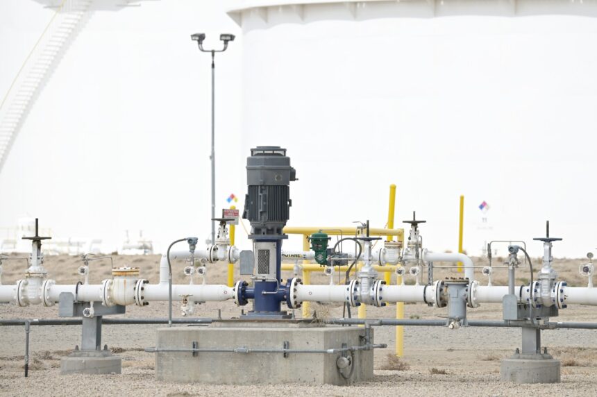 Colorado gasoline contaminated via Sinclair valve left open