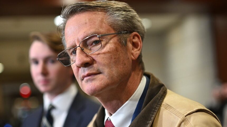 GOP Rep Says ‘Nobody’s Above Reproach’ Then Tells Reporter: ‘Don’t Tell' Trump