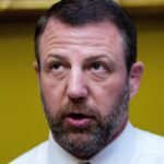 MAGA Senator’s Awkward ‘War’ Claim Unravels Within Seconds