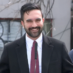 Mamdani Masterfully Shuts Down Heckler While Announcing Affordable Housing Initiative