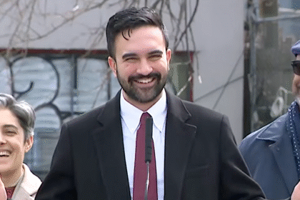 Mamdani Masterfully Shuts Down Heckler While Announcing Affordable Housing Initiative