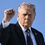 Trump sides with crypto in battle with banks over stablecoin yield