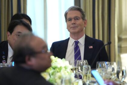 U.S. Allows 30-Day Sale Of Iran Oil At Sea In Bid To Tame Prices