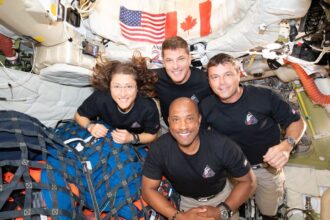 Artemis II Astronauts Hurtle Home From Moon Toward Splashdown