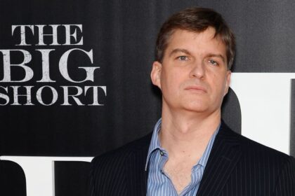 Michael Burry says he's still betting against Palantir after Trump post boosts stock