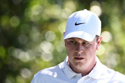 Video Shows Golfer's Middle-Finger Meltdown At Masters
