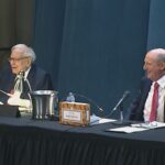 Berkshire Hathaway returns to airlines with $2.6 billion stake in Delta Air Lines