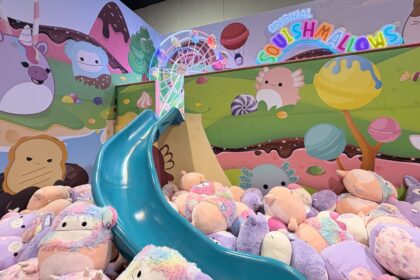 Berkshire Hathaway’s shopping extravaganza draws lighter crowds as spotlight shifts to Greg Abel