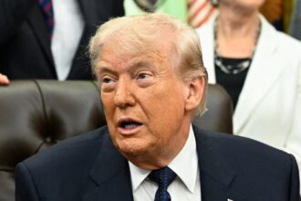Ex-Trump Press Secretary Says White House Sees ‘The Writing On The Wall’ Ahead Of Midterms
