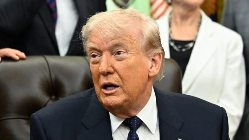 Ex-Trump Press Secretary Says White House Sees ‘The Writing On The Wall’ Ahead Of Midterms