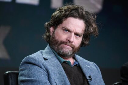 'Hangover' Star Slams Pro-Trump Podcasters: 'They Suck Up To Him'