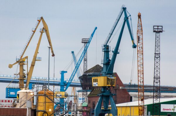 Navigating the Many Issues Surrounding China&rsquo;s Ports Abroad
