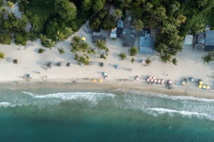 bahia de cata, aragua, venezuela