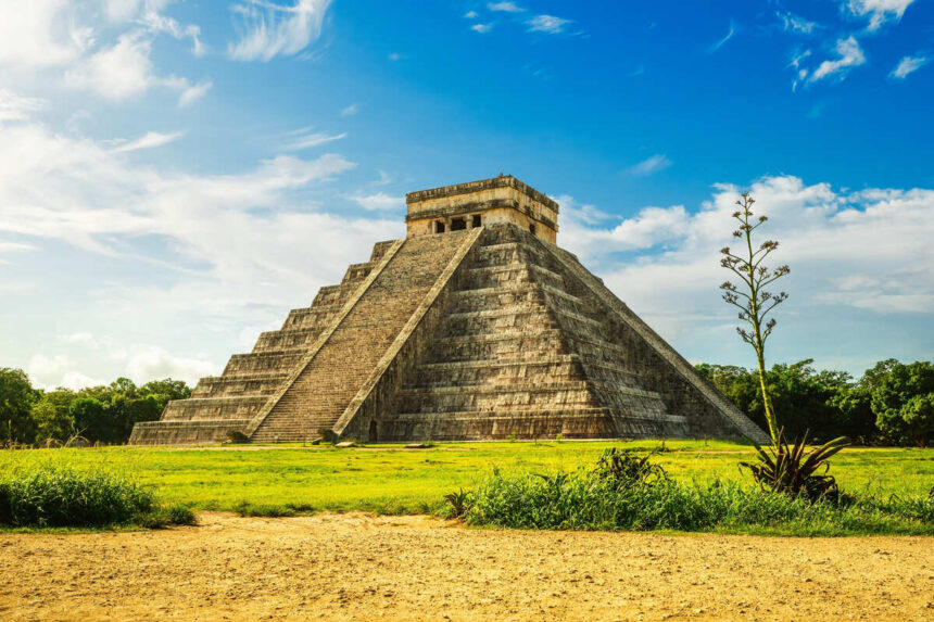 You Can Now Take An $18 Train From Cancun To These 3 Incredible Destinations