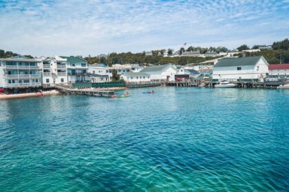 Turquoise waters of Mackinac Island