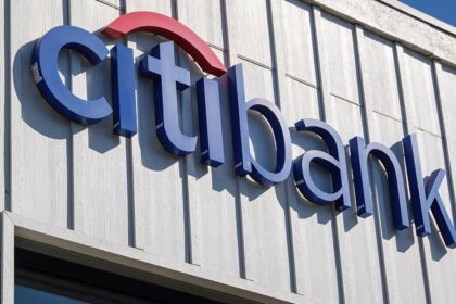 Citigroup shares outperform down market after Trump endorsement