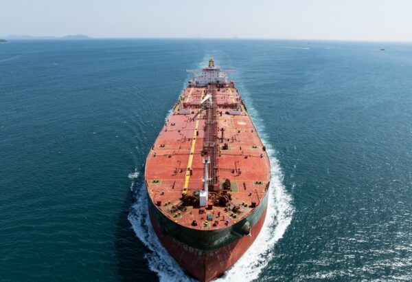 Fragmented Trade and the Failure of Sanctioned Oil Isolation