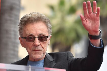 Frankie Valli Cancels The Remainder Of The Four Seasons’ Farewell Tour, Citing Health Concerns