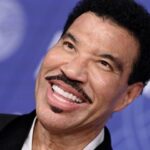 Lionel Richie Cuts Concert Short After Falling Ill: 'He Won't Be Able To Continue'