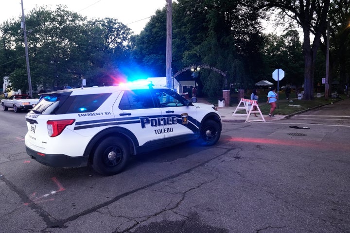 Police Search For Suspects In Ohio Shooting That Wounded 12 People At Street Festival