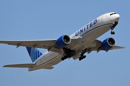 United Airlines Flight Bound For Minneapolis Diverted Because Of Unruly Passenger